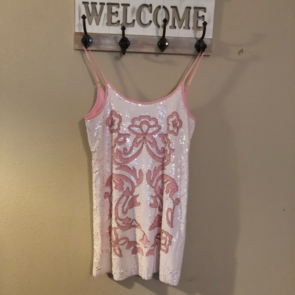Super cute with tags sequins dress! Tag attached!